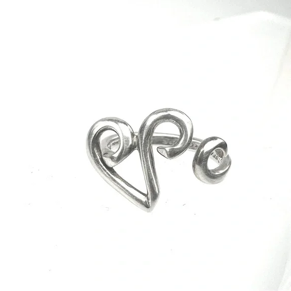 💎 TIFFANY&Co. Silver Ladies Ring - Picture 5 of 12